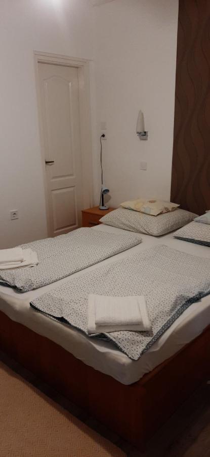 Avar Vendeghaz Matrafured Bagian luar foto