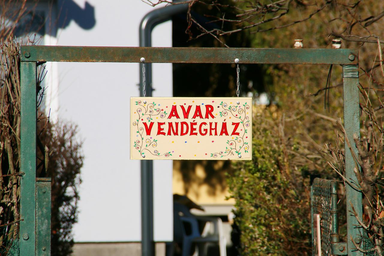 Avar Vendeghaz Matrafured Bagian luar foto