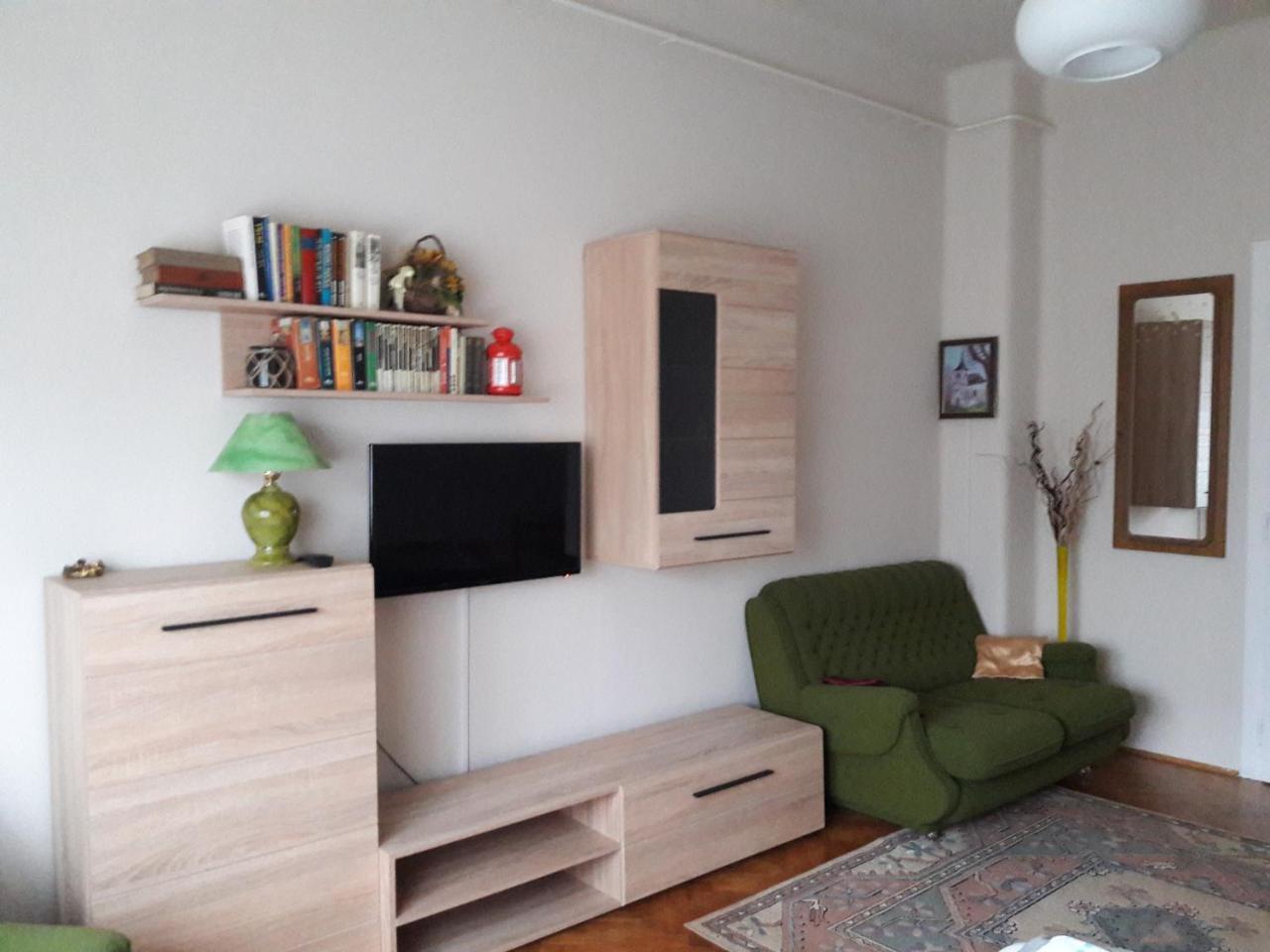 Avar Vendeghaz Matrafured Bagian luar foto